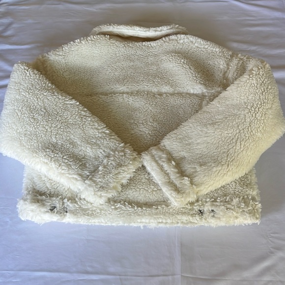 Levi's Baby Bubble Sherpa Trucker Jacket in Coconut Milk Size L NWT - Picture 13 of 14